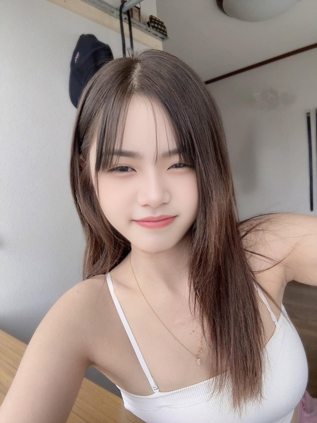 あや